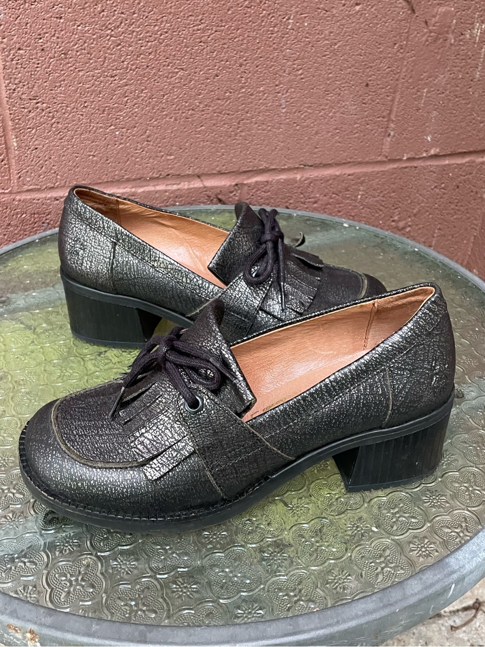 Fly London Rare Black Metallic Heeled Kiltie Lace Loafers Size 38